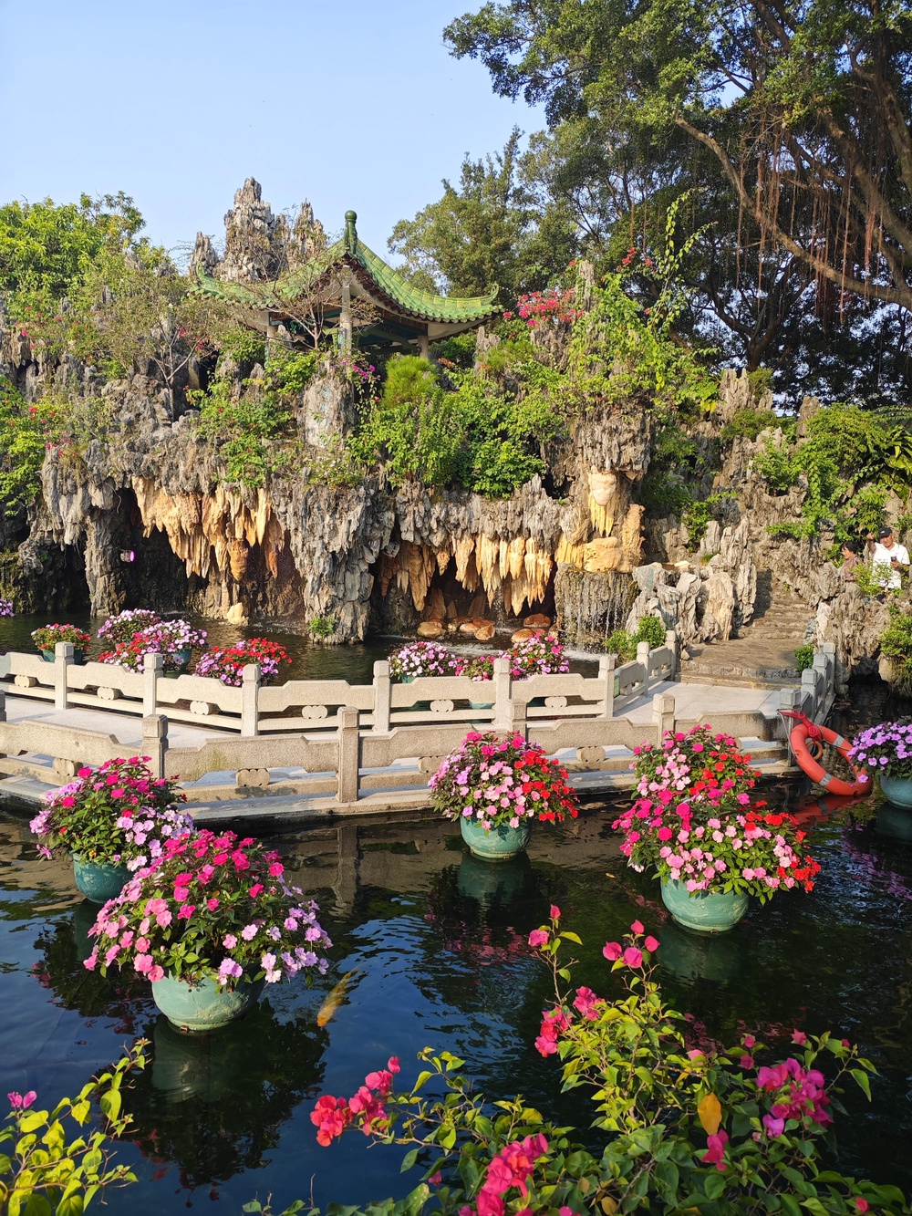 Культура, которая лечит: как наши пациенты открывали для себя Китай в парке «Баомоюань»