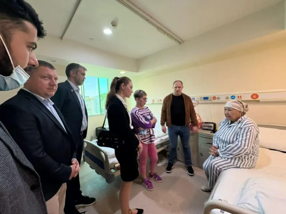 Интервью с пациентами Modern Cancer Hospital Guangzhou